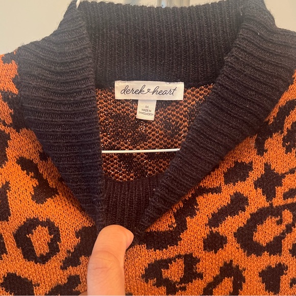 Orange brown cheetah print Derek Heart knit dress long sleeve size medium - Picture 3 of 5